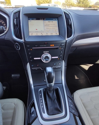 Ford EDGE cena 132000 przebieg: 69000, rok produkcji 2018 z Gdańsk małe 254